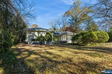 104 High Street Closter NJ 07624