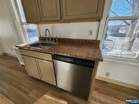752 Ridge Road Lyndhurst NJ 07071