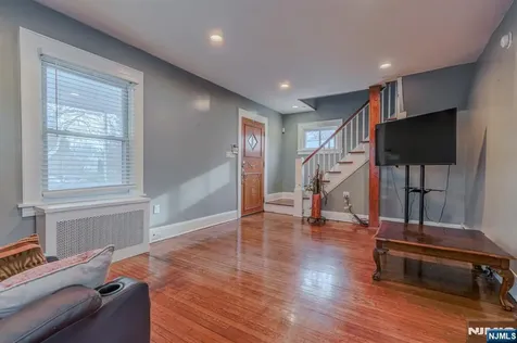 134 N Stanton Street Rahway NJ 07065
