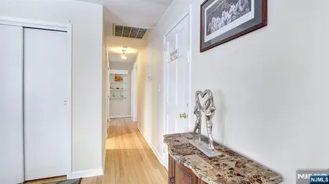 25 Woodland Avenue West Orange NJ 07052