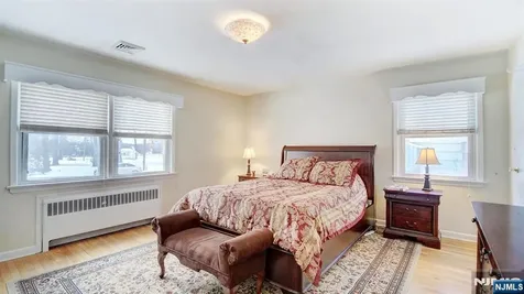 25 Woodland Avenue West Orange NJ 07052