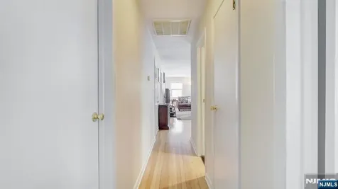 25 Woodland Avenue West Orange NJ 07052
