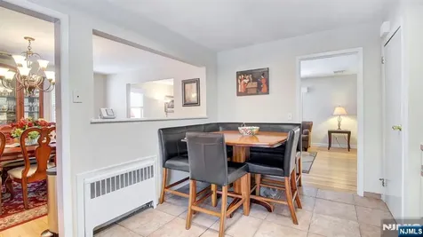25 Woodland Avenue West Orange NJ 07052