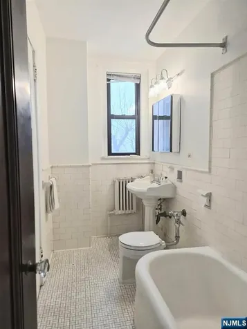 363-377 Mount Prospect Newark NJ 07104
