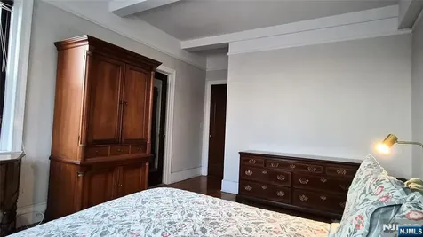 363-377 Mount Prospect Newark NJ 07104