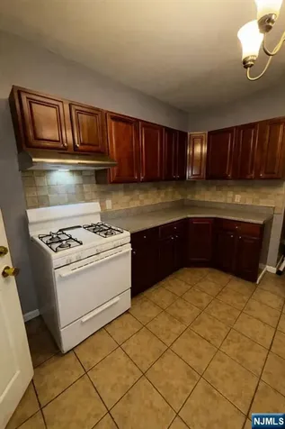 509 26th Street Paterson NJ 07514