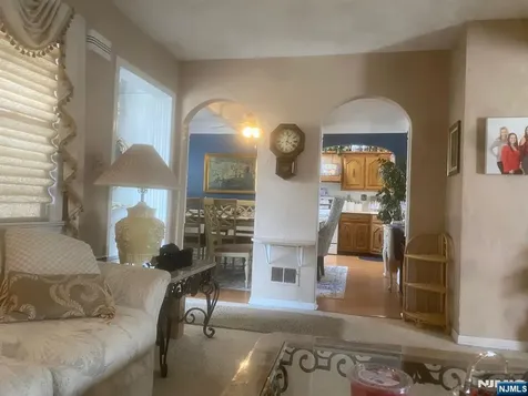 74 Avenue E Lodi NJ 07644