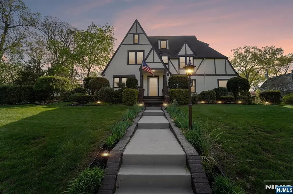 121 Goodwin Terrace Westwood NJ 07675
