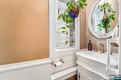 121 Goodwin Terrace Westwood NJ 07675