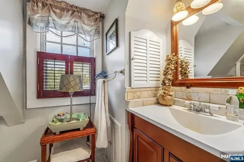 121 Goodwin Terrace Westwood NJ 07675