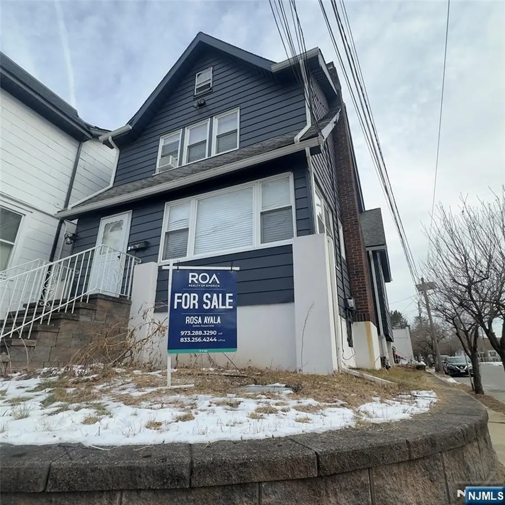 66 Garden Avenue Belleville NJ 07109