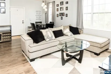 435 Van Houten Avenue Passaic NJ 07055