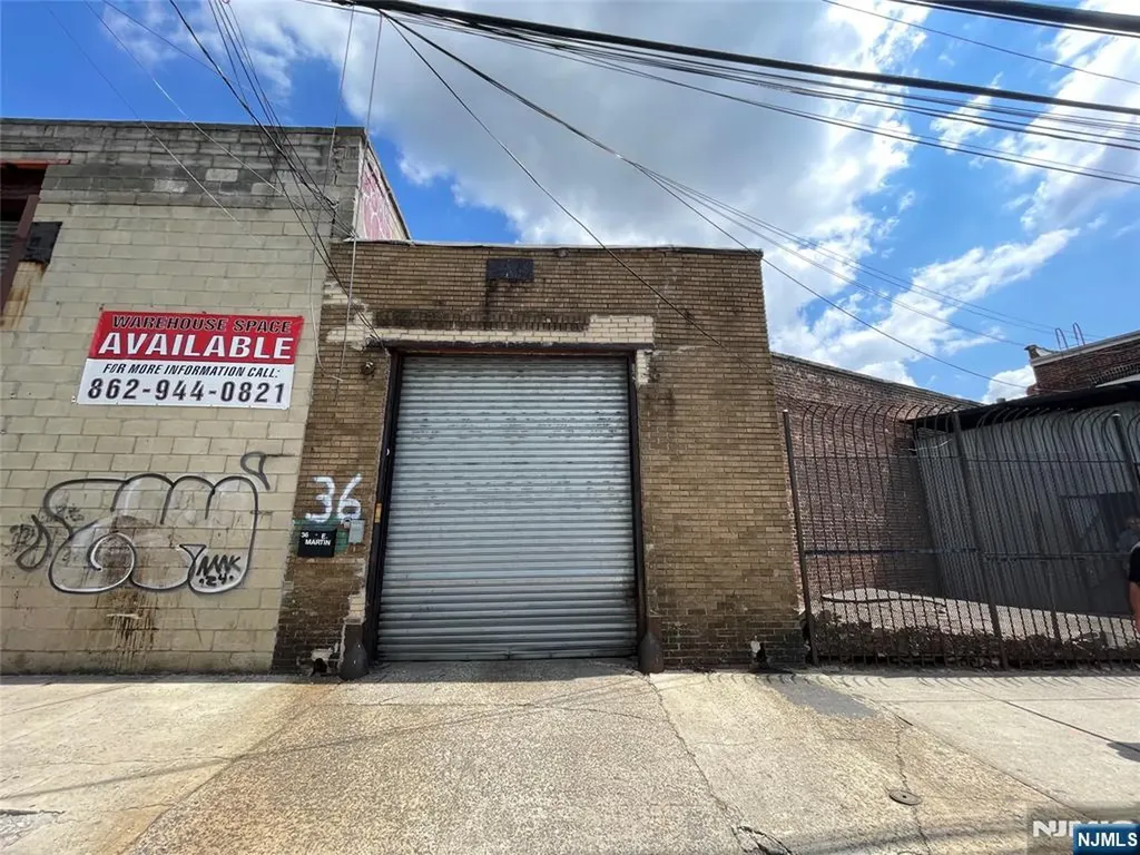 34-36 Foster Street Newark NJ 07114