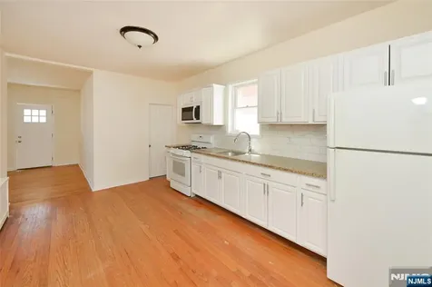 467 Washington Avenue Hackensack NJ 07601