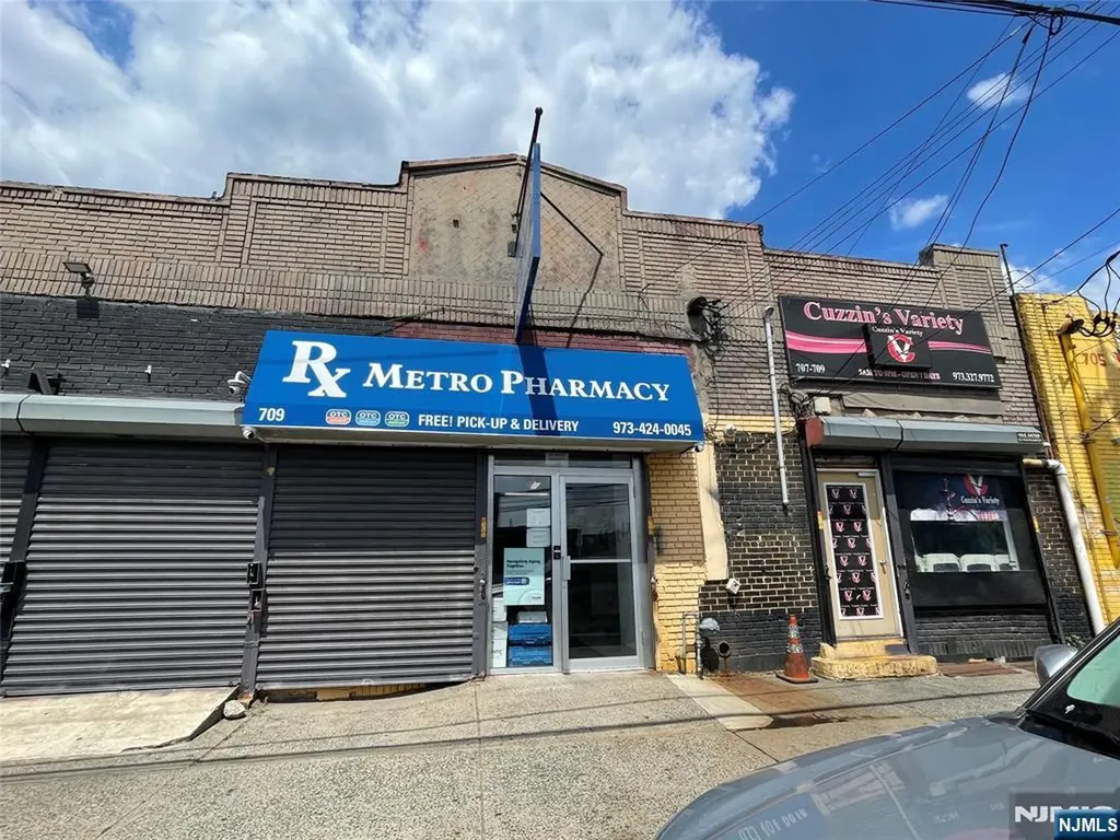 709 Frelinghuysen Avenue Newark NJ 07114