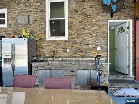 755 Myrtle Street Elizabeth NJ 07202