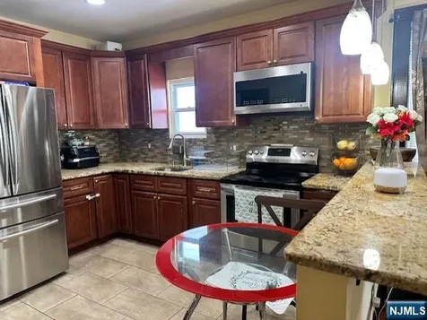 755 Myrtle Street Elizabeth NJ 07202