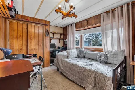 44 Nancy Lane Barnegat NJ 08005