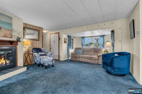 44 Nancy Lane Barnegat NJ 08005