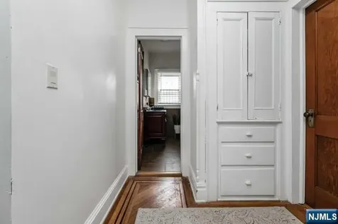 408-410 Clifton Avenue Newark NJ 07104