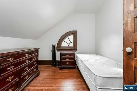 408-410 Clifton Avenue Newark NJ 07104