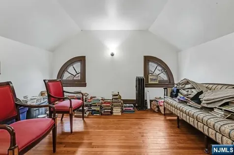 408-410 Clifton Avenue Newark NJ 07104