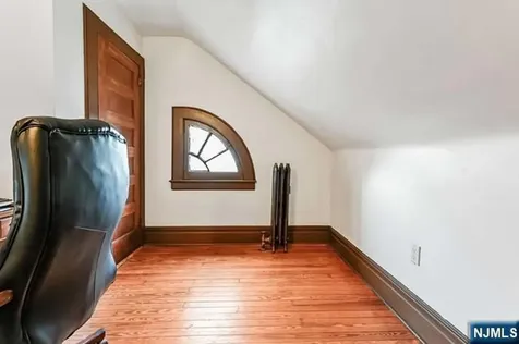 408-410 Clifton Avenue Newark NJ 07104
