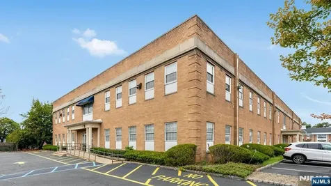 1033 Clifton Avenue Clifton NJ 07013