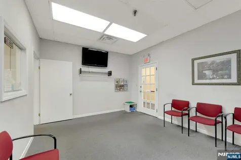 1033 Clifton Avenue Clifton NJ 07013