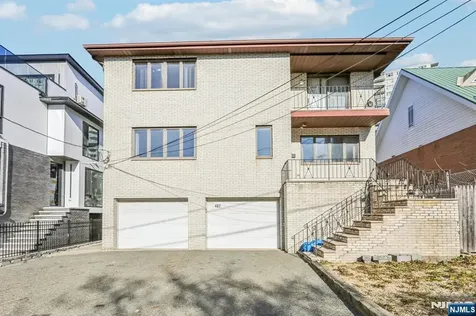 407 Jane Street Fort Lee NJ 07024