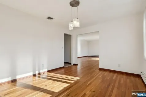 407 Jane Street Fort Lee NJ 07024