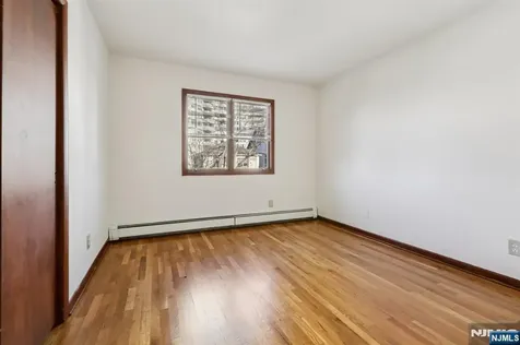407 Jane Street Fort Lee NJ 07024
