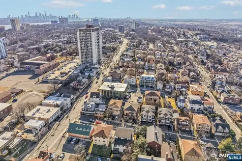 407 Jane Street Fort Lee NJ 07024