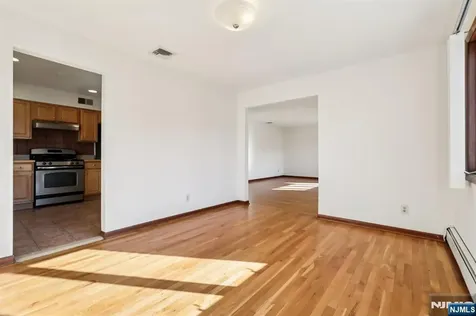 407 Jane Street Fort Lee NJ 07024