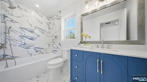 4 Hilltop Way Essex Fells NJ 07021