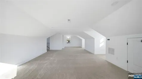 4 Hilltop Way Essex Fells NJ 07021