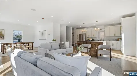 4 Hilltop Way Essex Fells NJ 07021