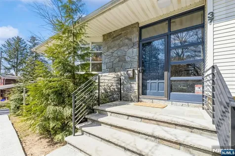 37 New Street Cresskill NJ 07626