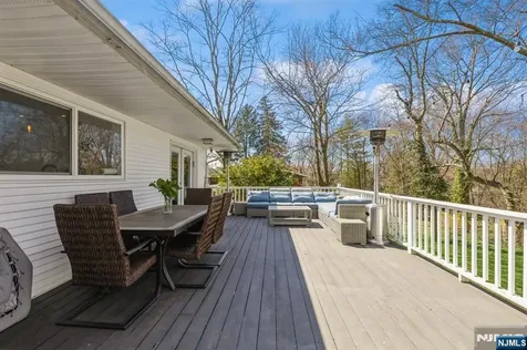 37 New Street Cresskill NJ 07626