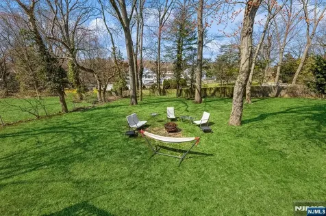 37 New Street Cresskill NJ 07626