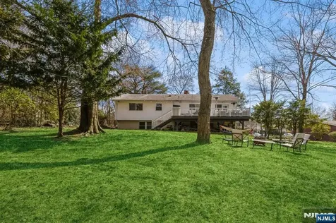 37 New Street Cresskill NJ 07626