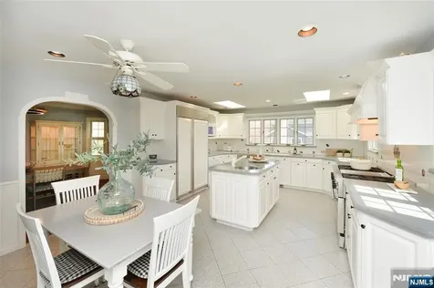 130 Glenwood Road Ridgewood NJ 07450