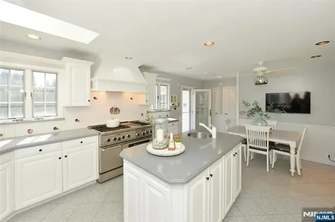 130 Glenwood Road Ridgewood NJ 07450