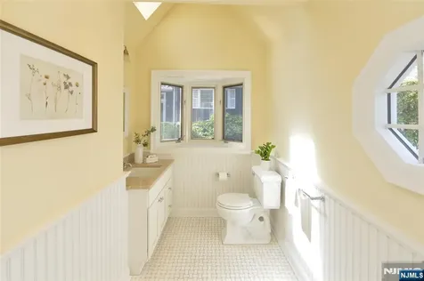 130 Glenwood Road Ridgewood NJ 07450