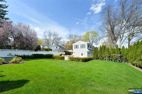 130 Glenwood Road Ridgewood NJ 07450