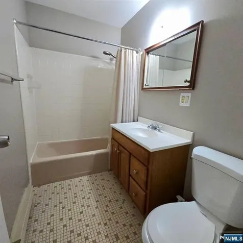 199 Bergen Turnpike Ridgefield Park NJ 07660