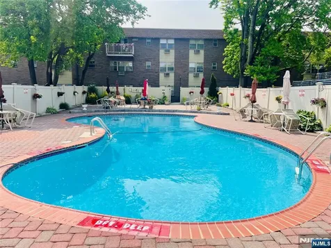 199 Bergen Turnpike Ridgefield Park NJ 07660