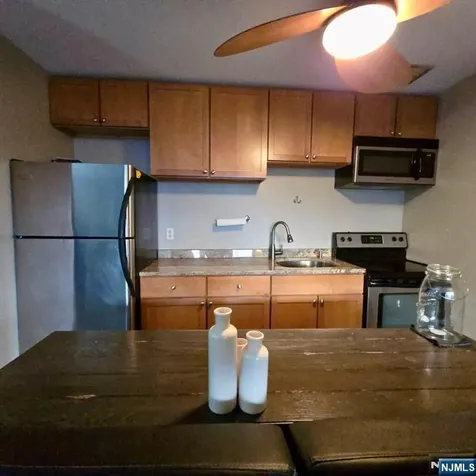 199 Bergen Turnpike Ridgefield Park NJ 07660