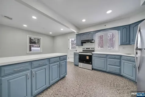 231 Hudson Avenue Norwood NJ 07648