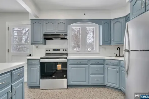 231 Hudson Avenue Norwood NJ 07648